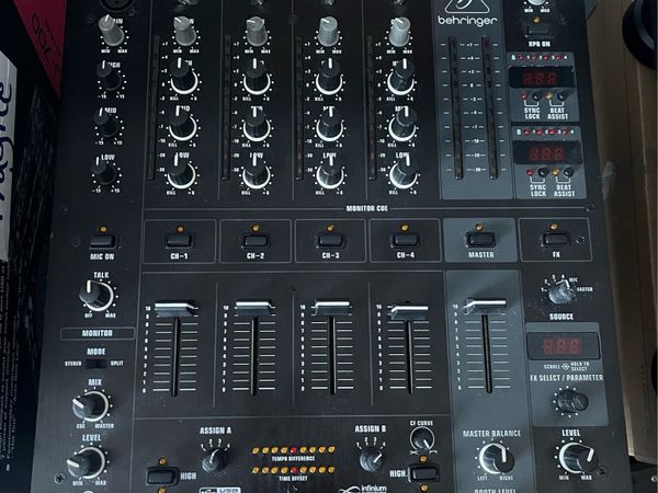 Behringer DJX900 - Main image