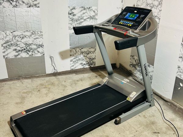 LARGE TREADMILL 130KG USERS WEIGHT - Main image