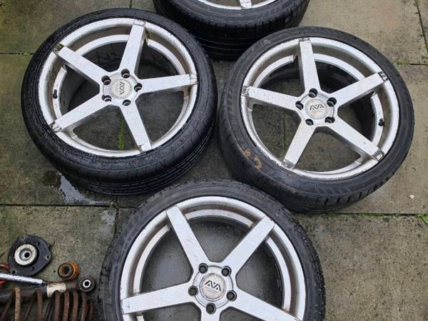 AVA Miami Alloy Wheels with 2022 Tyres - Main image