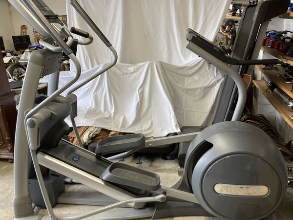 Precor EFX 576i Crosstrainer - Main image