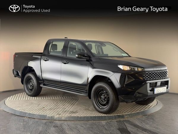 Toyota Hilux MHEV DLX - Main image