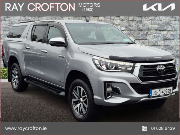 Toyota Hilux HILUX DC INVINCIBLE 4DR AUTO + VAT - Main image