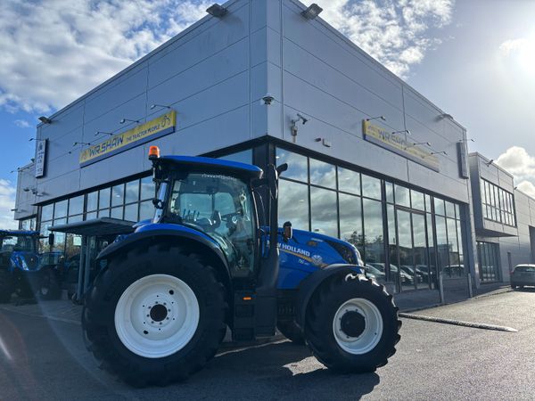 New Holland T6.180 Dynamic Command-2330hrs - Main image