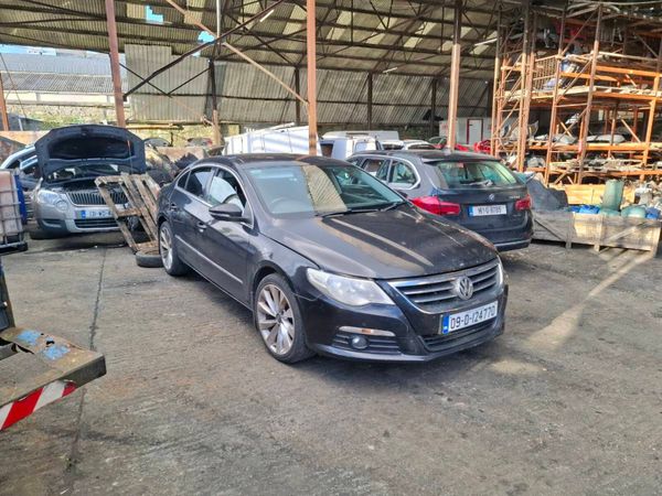 09 Volkswagen Passat Cc breaking for parts - Main image