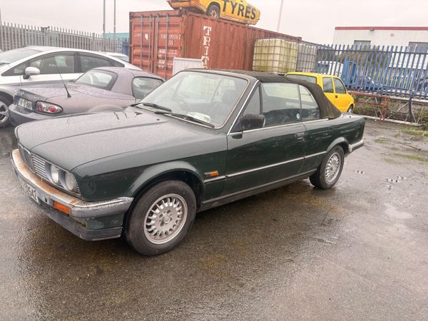 Bmw e30 - Main image