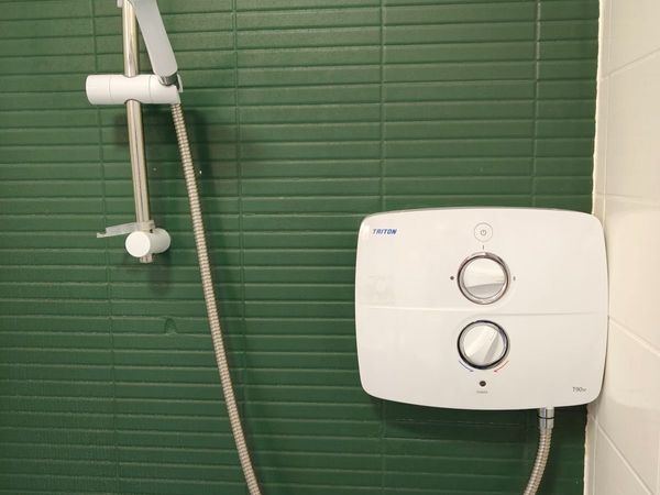 TRITON T90SR Electric shower - Main image