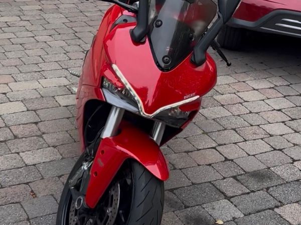 2017 Ducati Supersport 937cc - Main image