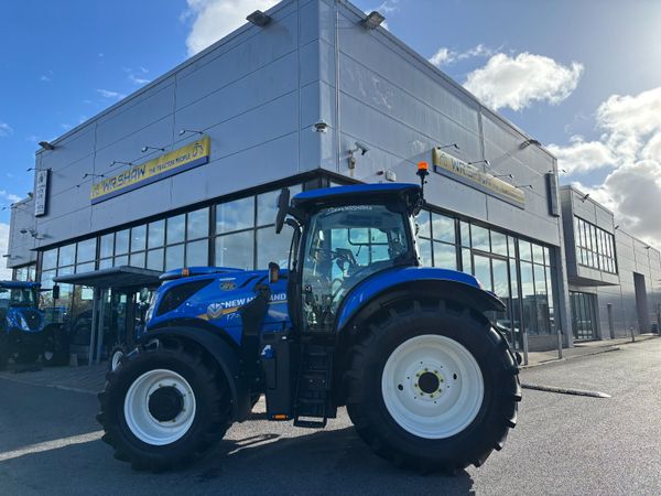 New Holland T7.225 Auto Command-1182hrs - Main image