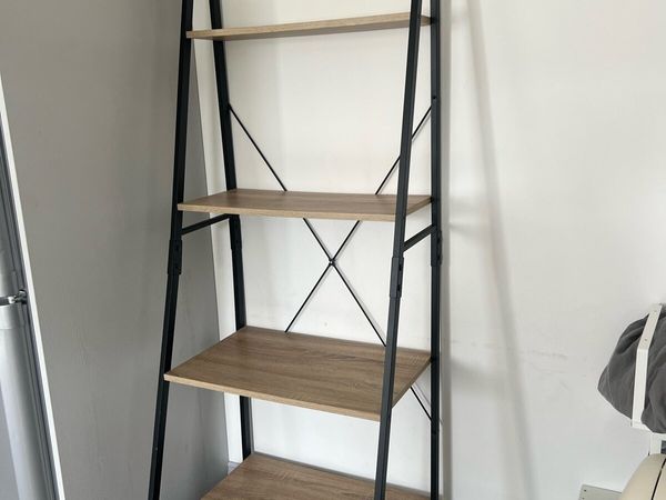Standing Shelves - Main image