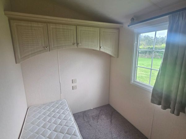 2002 Willerby Granada Mobile Home – 32 × 12 ft - Main image