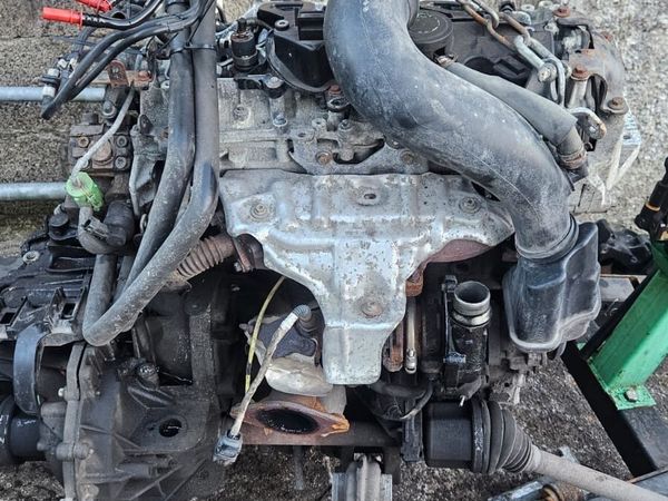 *Renault Master 2.2L Engine + Gearbox - €1,200* - Main image
