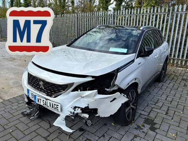 19 Peug 3008 GT-Line 1.5 HDI 88km Starting - Main image