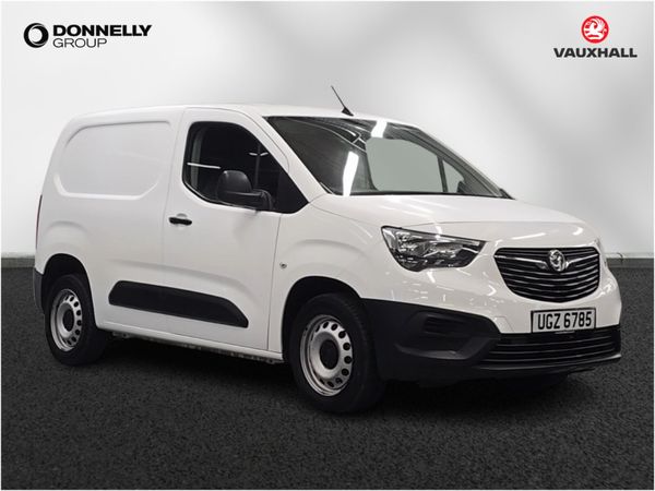 Vauxhall Combo Cargo 2300 1.5 Turbo D 100ps H1 Dyn - Main image