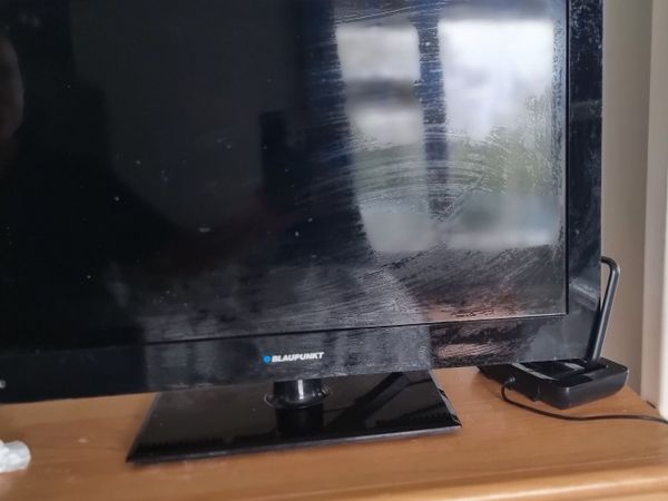 24 Inch TV WITH DVD COMBI - Main image