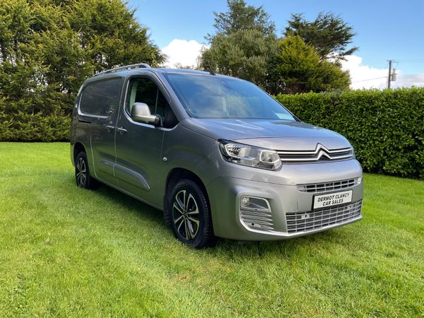 2021 Citroen Berlingo 950 DRIVER XL BLUEHDI - Main image