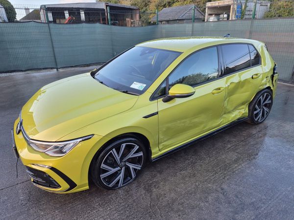 212 Volkswagen Golf R Line - Main image