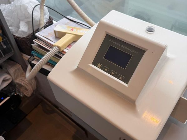 Salon equipment - Main image