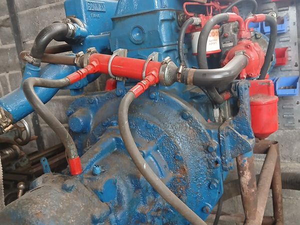 Ford boat engine - Main image