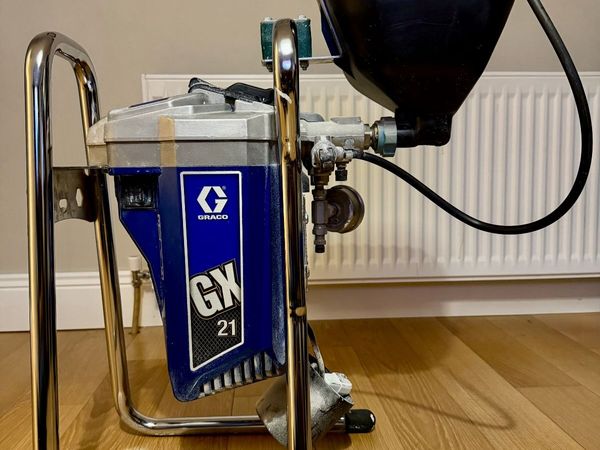Graco GX21 Airless Sprayer + Direct Feed hopper - Main image