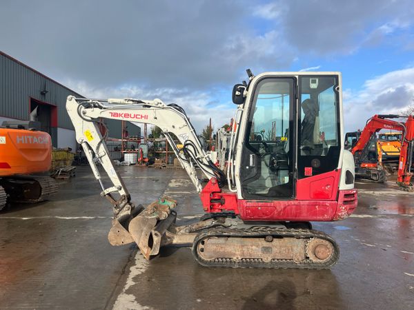 2016 Takeuchi TB230 - Main image