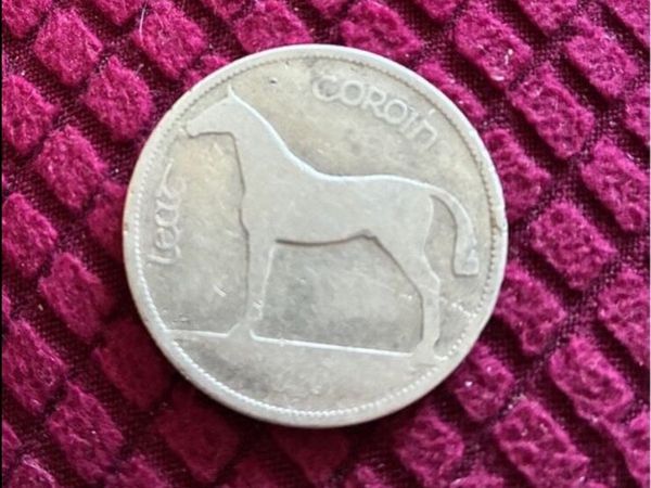 Very Rare 1828 Leath Coroin/ Half Crown - Main image