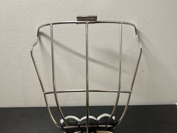 Kilkenny butterfly face-guard+two tone chin piece - Main image