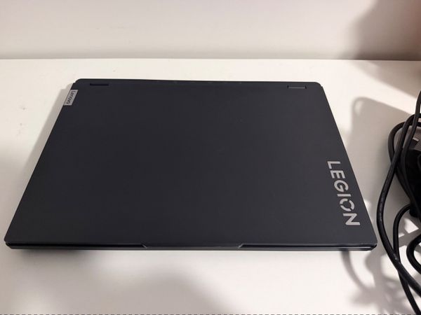 Laptop Lenovo Legion Pro 7i Gen 8 – i9 RTX 4080 - Main image