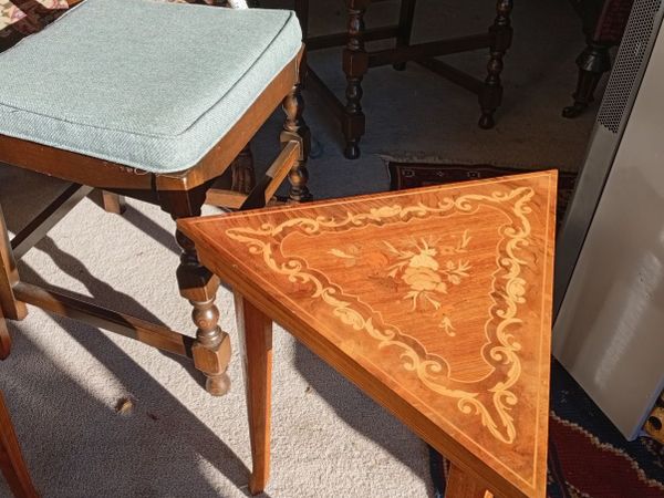 Vintage Italian triangle musical side table - Main image