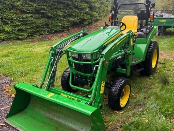 John Deere Tractor with lots of attachments No Vat - Main image