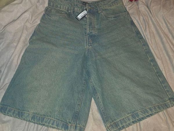 Stonewashed-Coloured (greenish-blue) BoohooManJorts - Main image