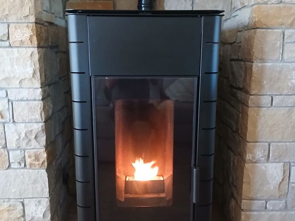 Stanley wood pellet stove 2300kw - Main image