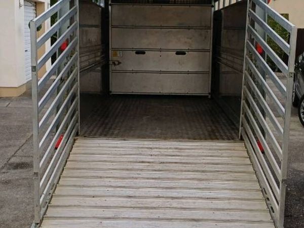 12 X 6 Ifor Williams - Main image