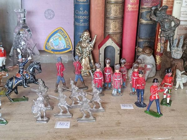 Antique Britians Lead - Main image
