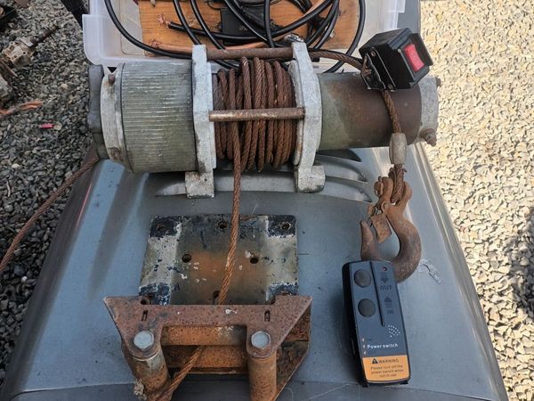 Winch 12v - Main image