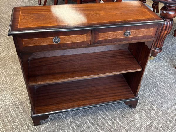 An attractive vintage-style open bookcase featurin - Main image