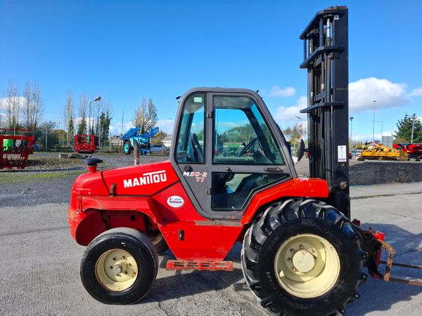 ROUGH TERRAIN FORKLIFT - Main image