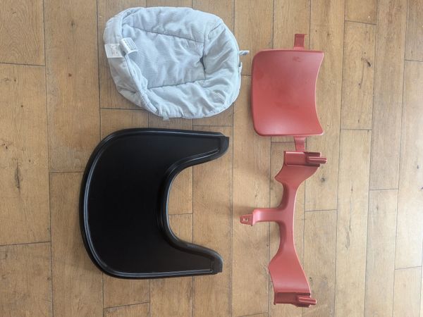Tripp Trapp baby seat, tray and cushion set - Main image
