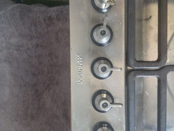 Smeg 5 ring gas hob for sale or swap.. 720 mm by 510.. bought this with used kitchen but don't have gas so would consider vswap for electric hob - Main image