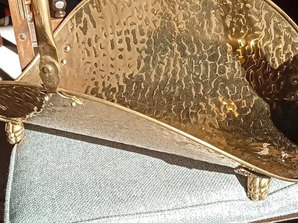 Vintage brass log basket - Main image