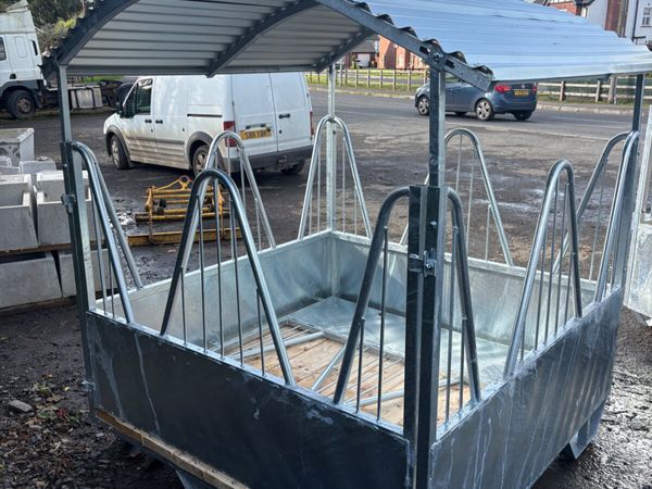 New horse feed box - Main image