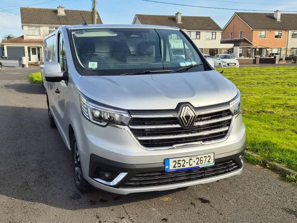 Renault Trafic 2025 LL30 170bhp **NO VAT** - Main image