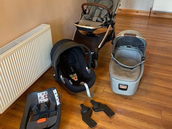Mamas & Papas Ocarro Travel System - Main image