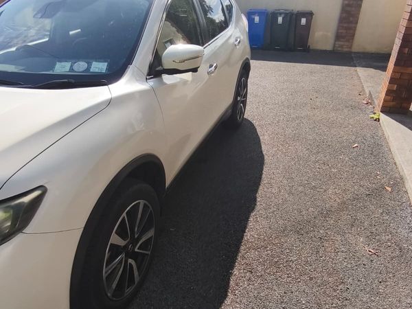 Nissan X-Trail - Main image