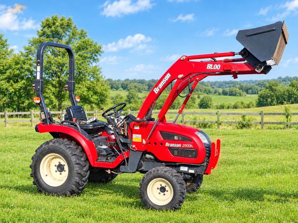 TYM Branson hydro compact tractor - Main image