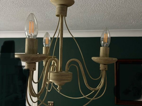 Vintage style 3 arm chandelier - Main image