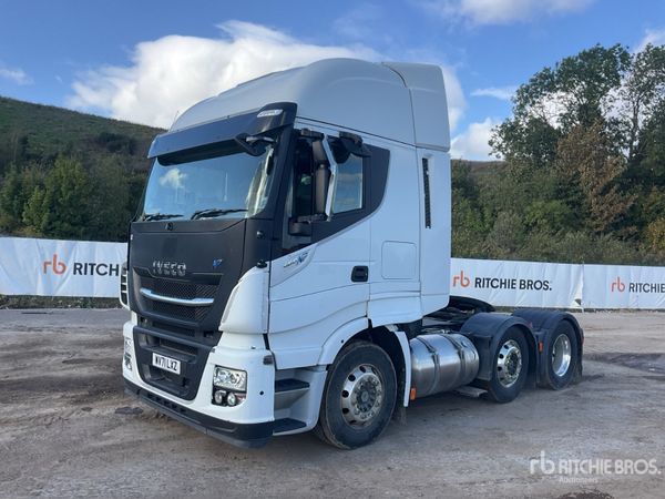 Iveco Stralis 460 LNG 6x2 Sleeper Truck Tractor - Main image