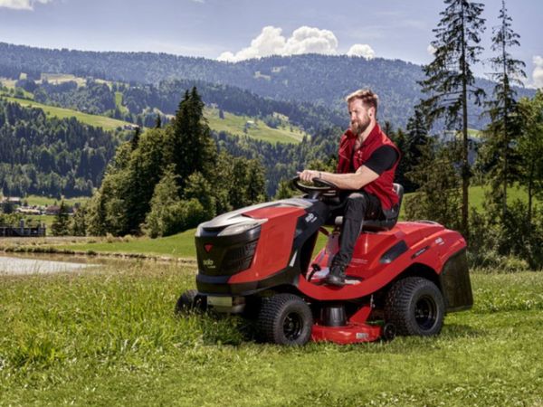 SOLO BY ALKO T15 93.3 TRACTOR MOWER - Main image