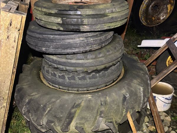 Wheels 28”/16” for Massey/ford - Main image