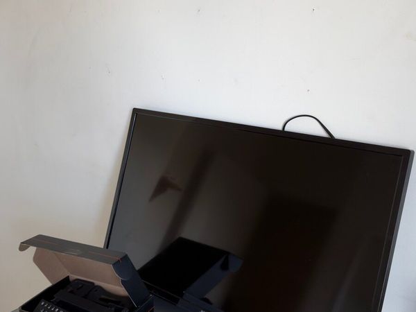 Smart TV & Wall mount - Main image