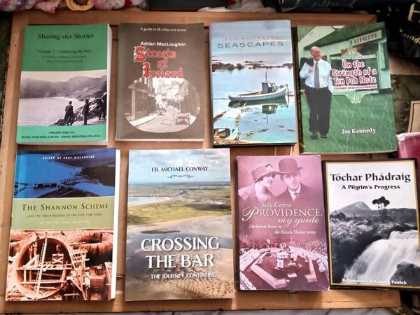 Irish Interest Books Any 4 For €20 (9 photos) - Main image